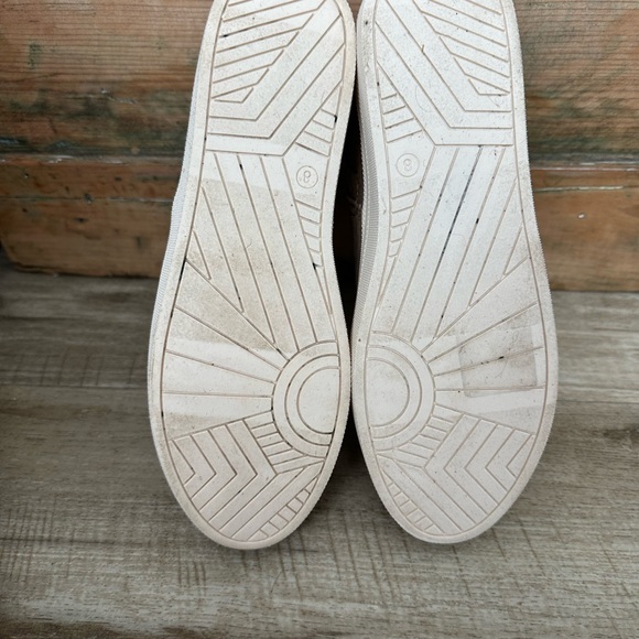 Universal Thread Tan Ankle Booties - Picture 5 of 7